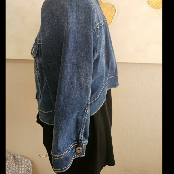Torrid Crop Denim Jacket - Picture 5 of 7